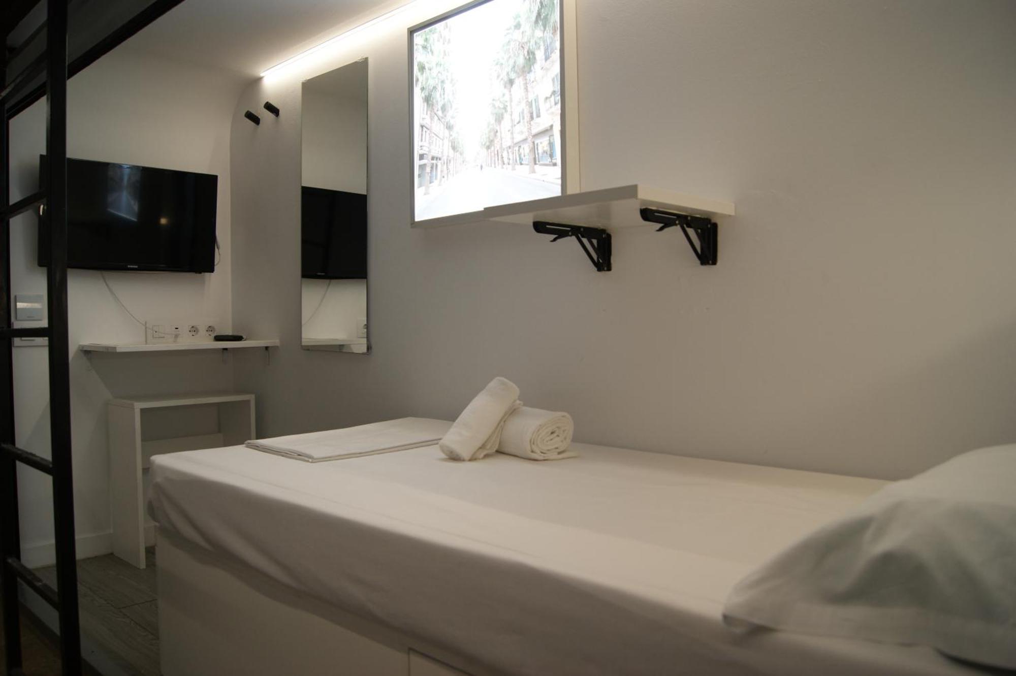 M Pods Malaga Hotel Buitenkant foto