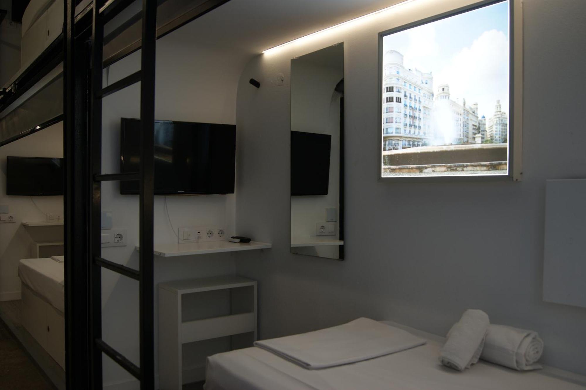 M Pods Malaga Hotel Buitenkant foto