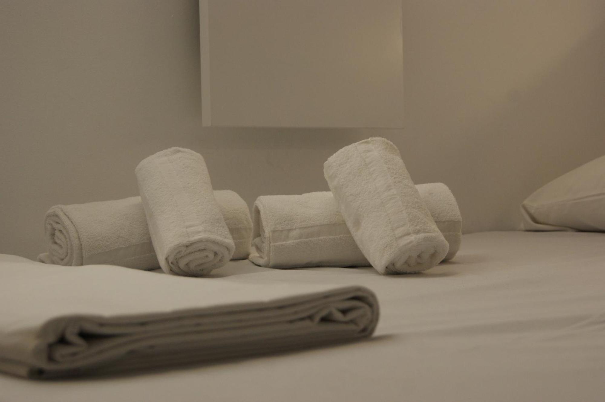 M Pods Malaga Hotel Buitenkant foto